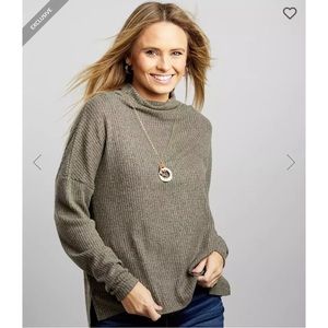 BKE - Brushed Waffle Knit Mock Neck Pullover - SZ Med - Olive Green / Gr…